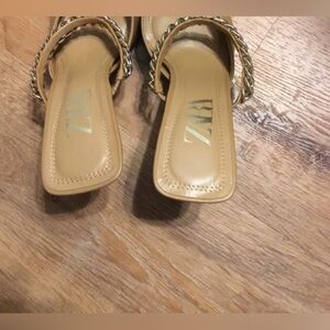 Zara Pumps Heels with Gold Chain